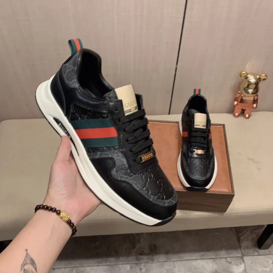 Men's Men's Shoes💰420💰💰🎩🎩[Lightning][Lightning] "Gucci*" The latest and most popular casual sports shoes, top brand [seduce] luxury~purchase, top~quality. [Strong] The upper is made of imported breathable cowhide with material ➕ breathable sheepskin feet (•) and fine workmanship. The original stylish and stylish soft rubber wear-resistant and non-slip outsole is light and comfortable on the feet. The real thing looks better when photographed in real life. 122: code: 38-44, can be customized to 45, 2️⃣ colors available